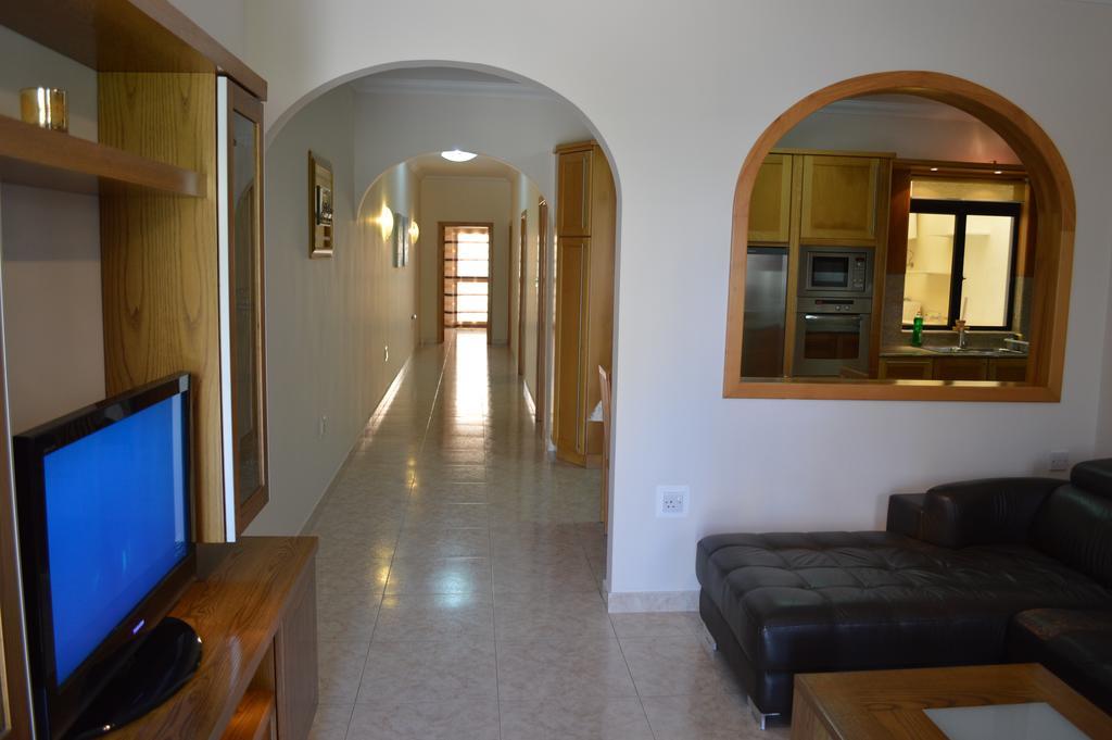 The April Maisonette Marsaskala Exteriér fotografie
